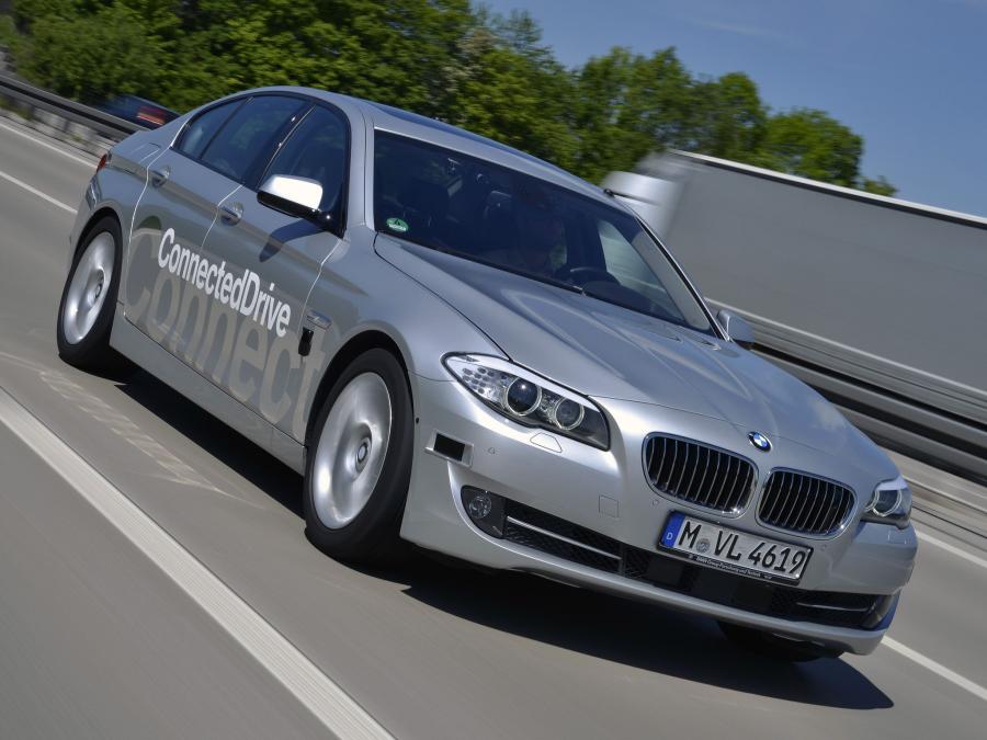 BMW 5-Series ConnectedDrive Prototype '2011